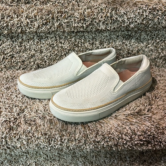 Dr Scholl’s - Picture 1 of 7